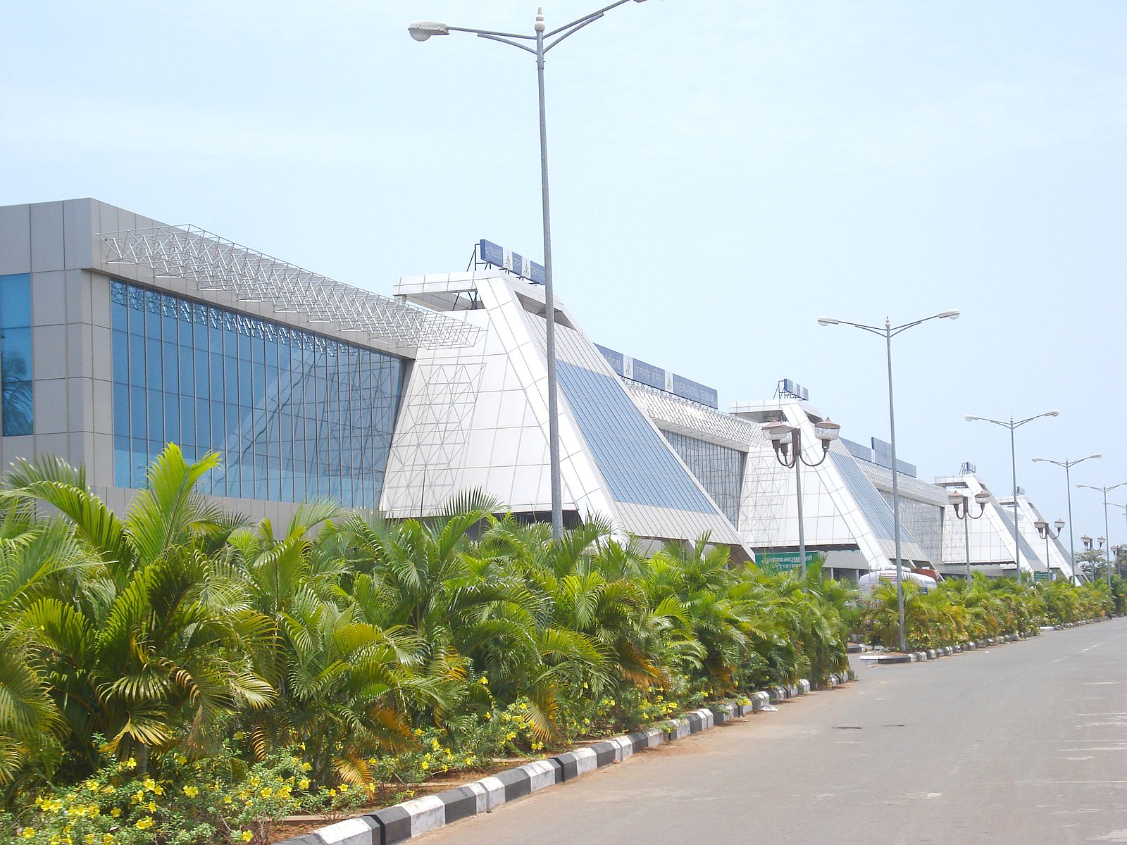 Kozhikode Calicut International Airport serves the cities of Malappuram and Kozhikode in India.